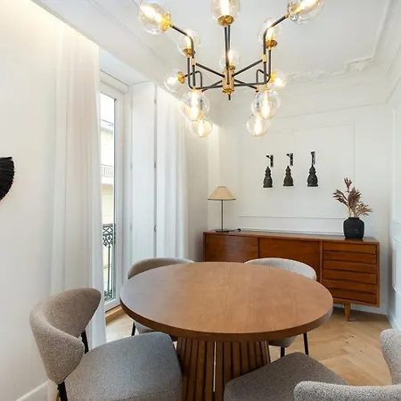 Guestready - Modern And Exquisite Near Estrela リスボン